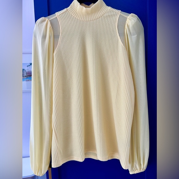 DG2 ribbed mesh long sleeve top. XS. Never worn, excellent condition. - Picture 2 of 4